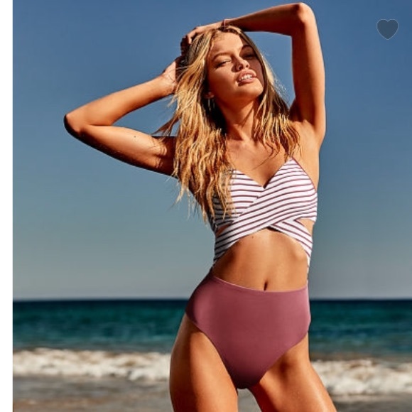 PINK Victoria's Secret Other - Brand New Pink swim suitt